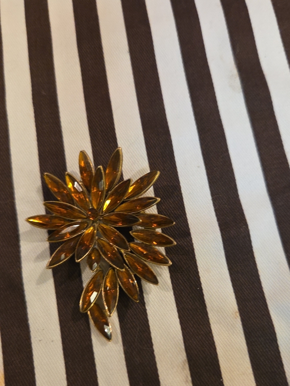 Vintage Gold Tone Amber Marquise Rhinestone Flower Cascade Brooch Pin
